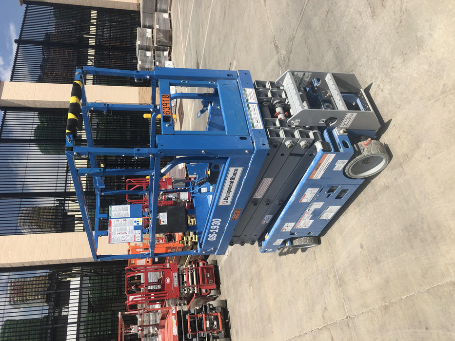 2020 Genie GS-1930 Solid Non Marking Tires, Beacon, Folding rails with half height swing gate