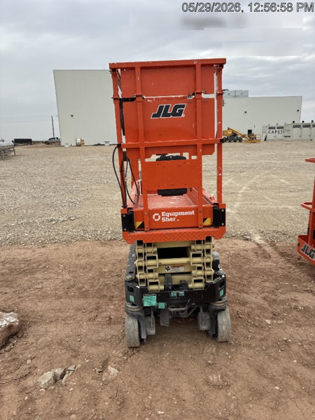2025 JLG ES1932