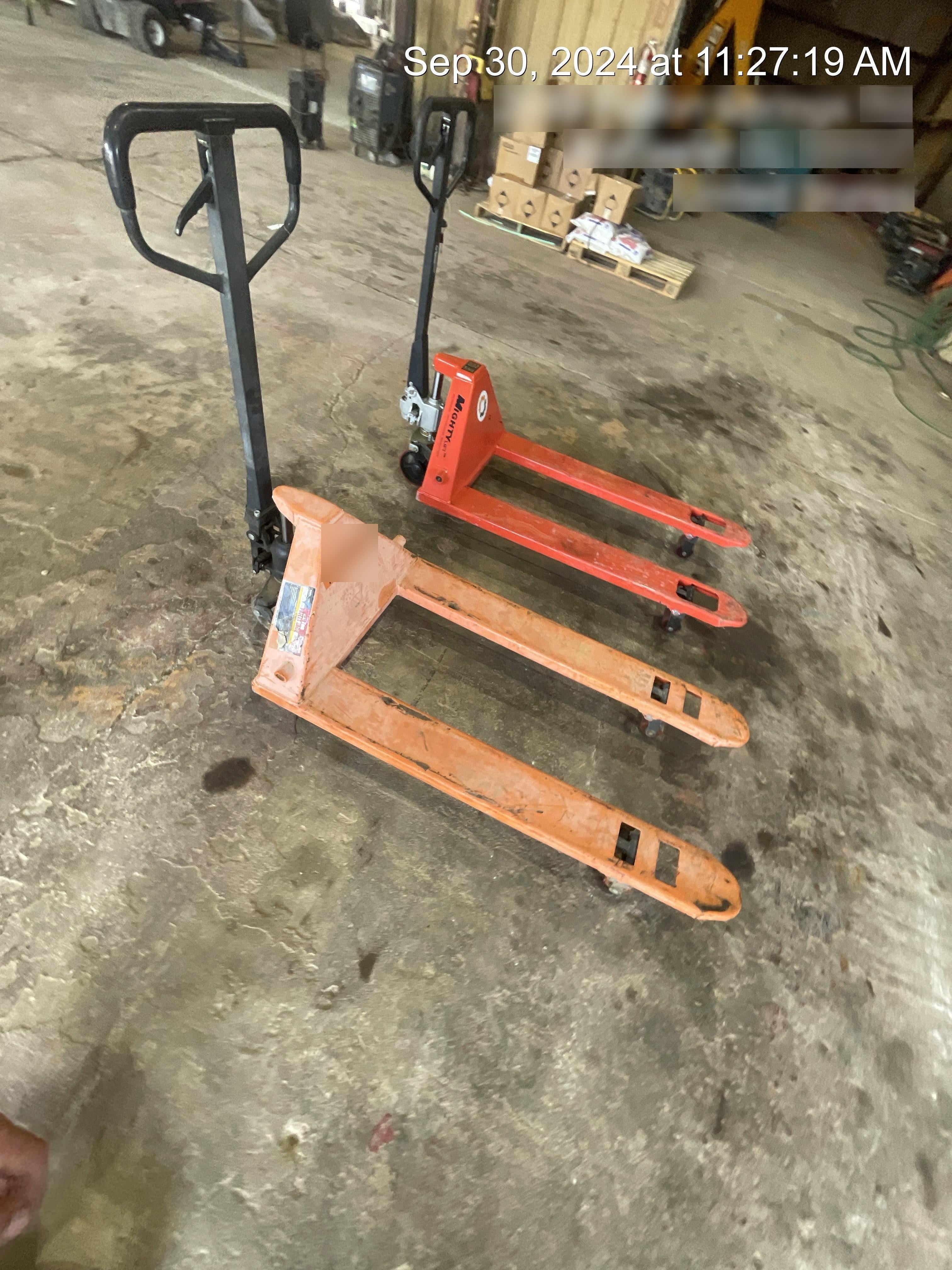 2021 HAUL MASTER 2.5 Ton Manual Pallet Jack