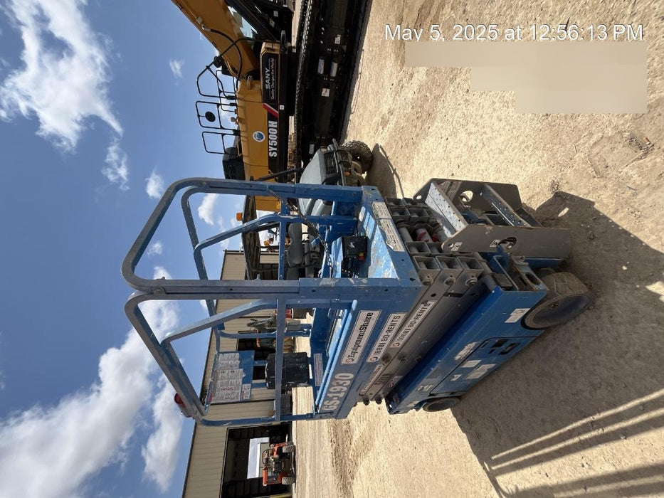 2019 Genie GS-1930 Fixed Rails with Chain Entry