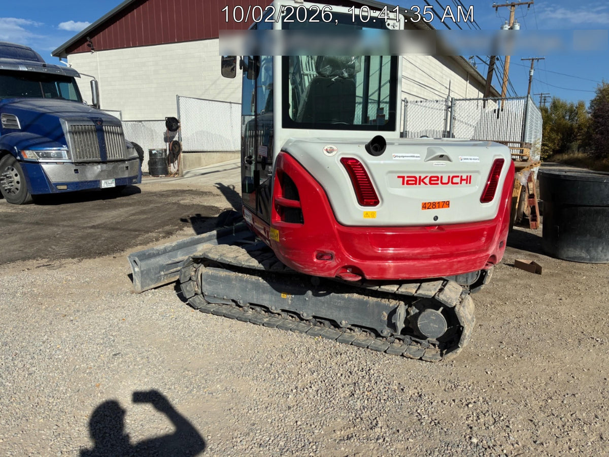 2024 TAKEUCHI TB370CLA