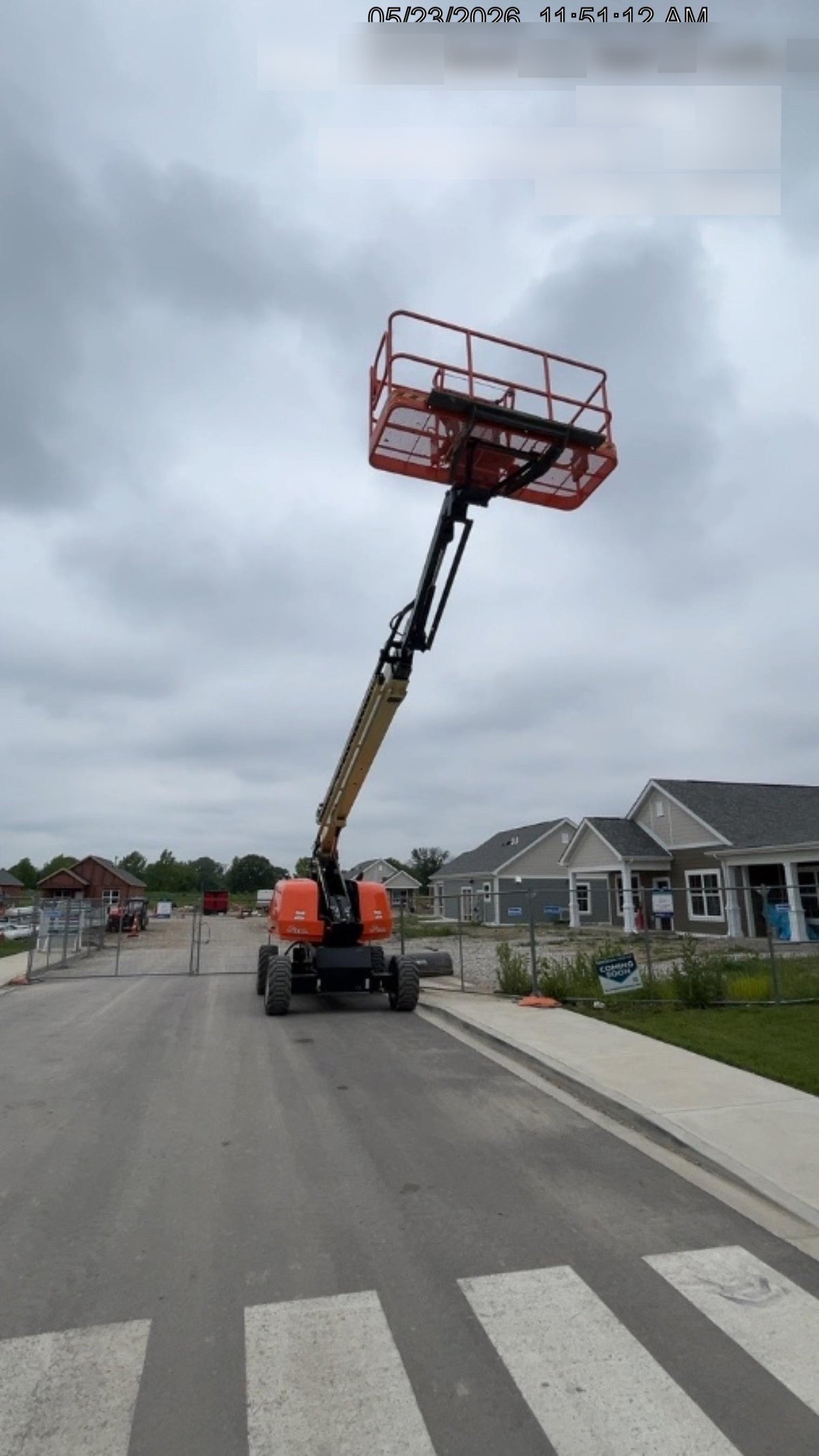 2025 JLG 660SJ