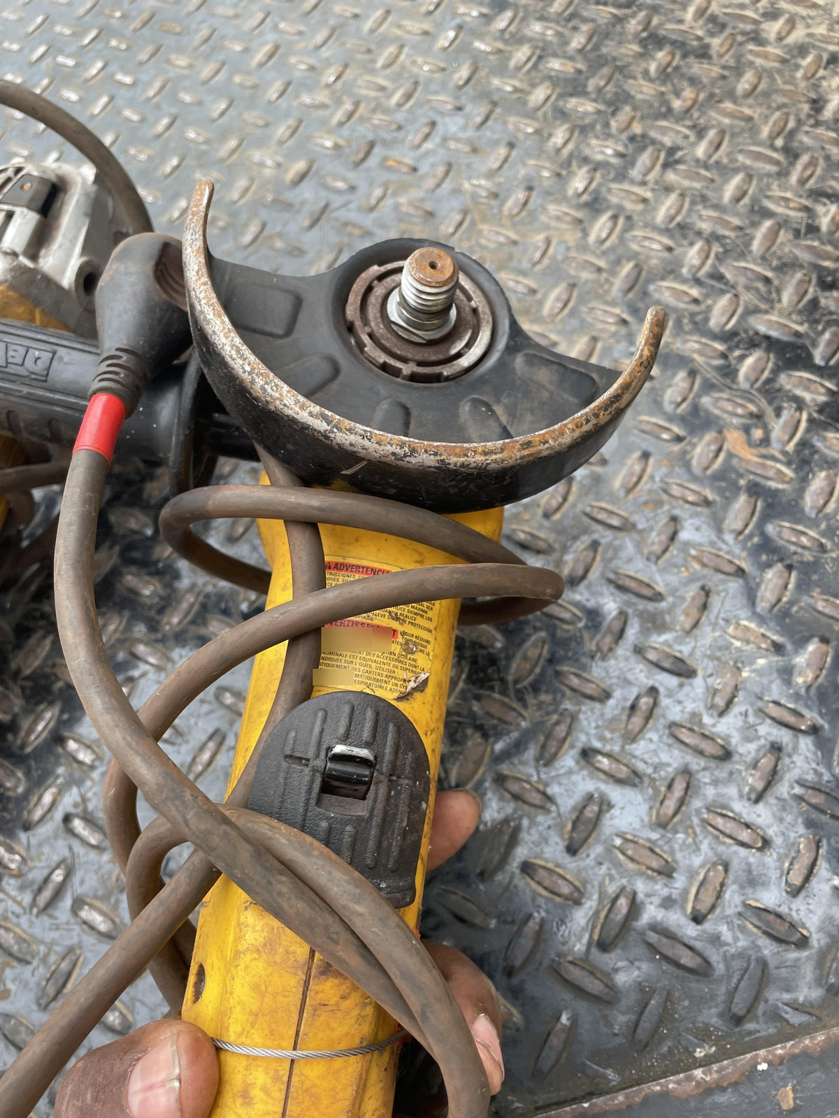 2022 DEWALT DWE402N