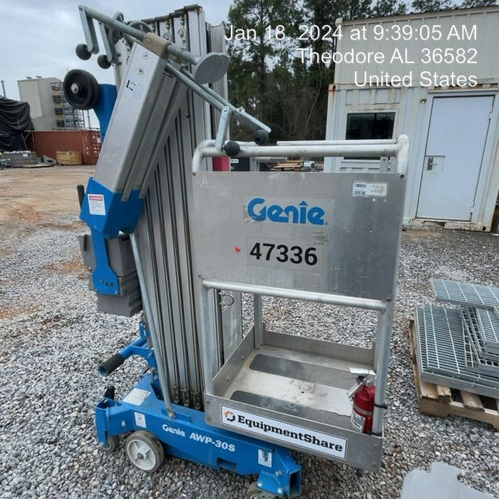 2019 GENIE AWP-30S