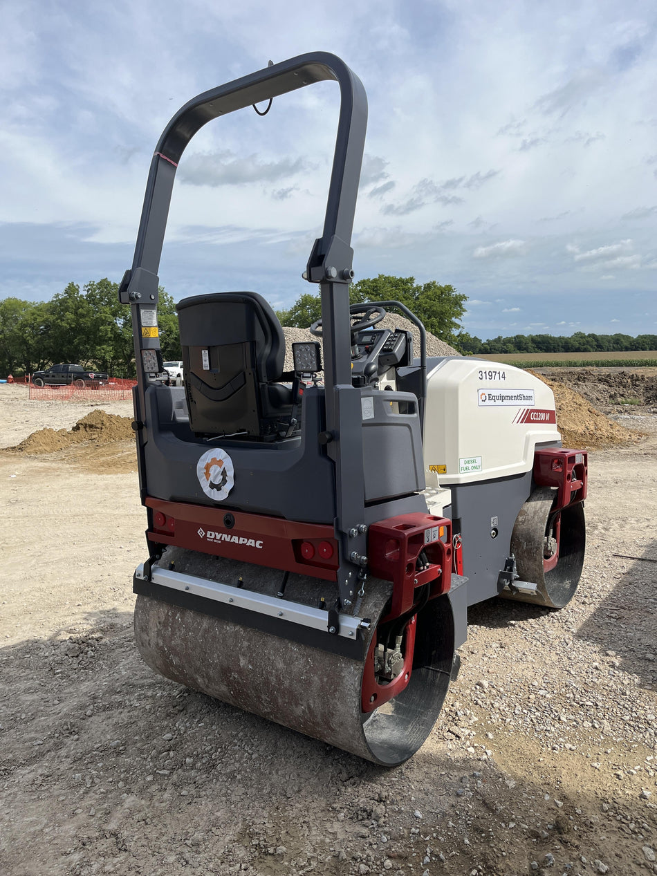 2023 DYNAPAC CC1200