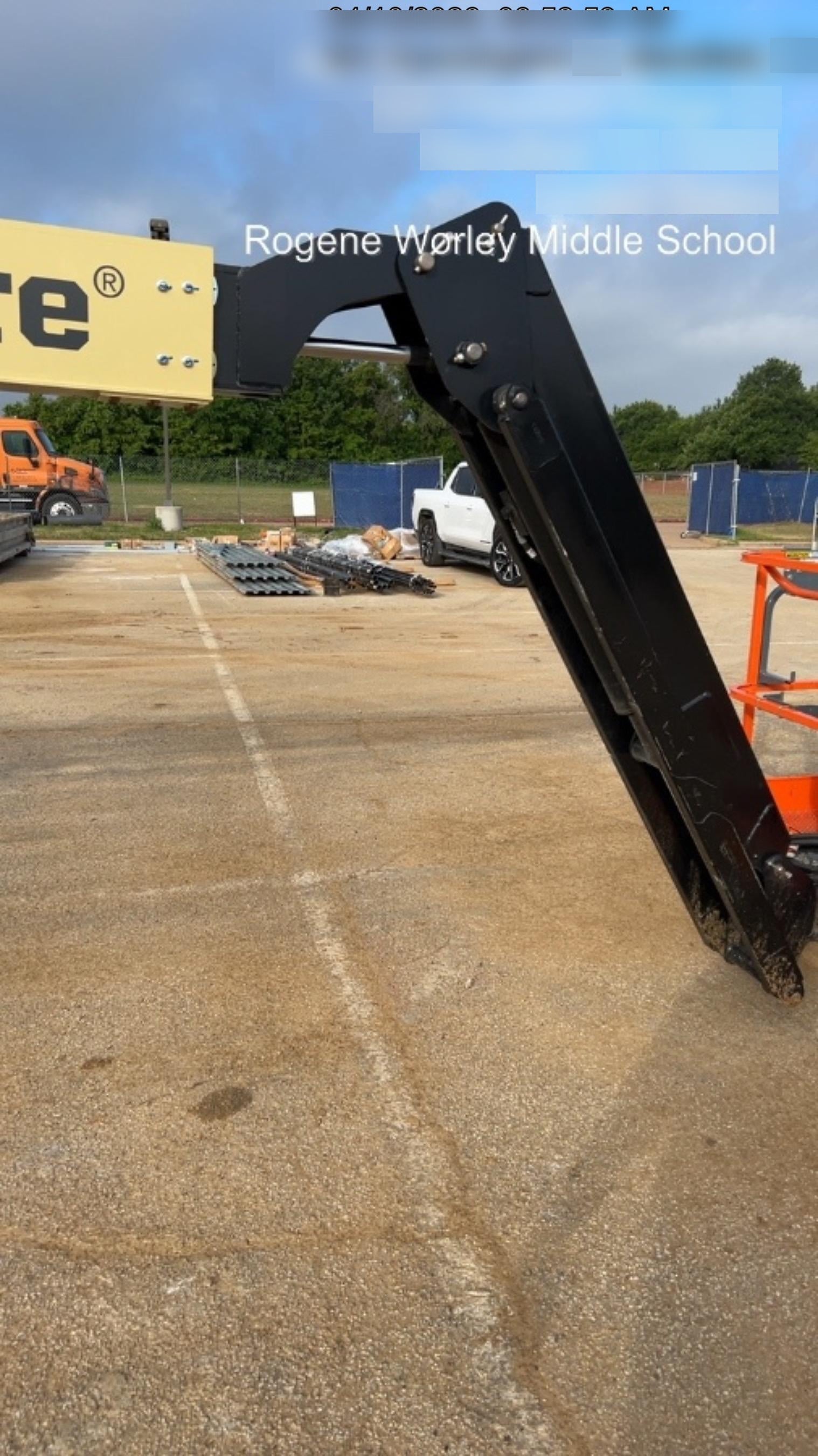 2025 JLG 460SJ