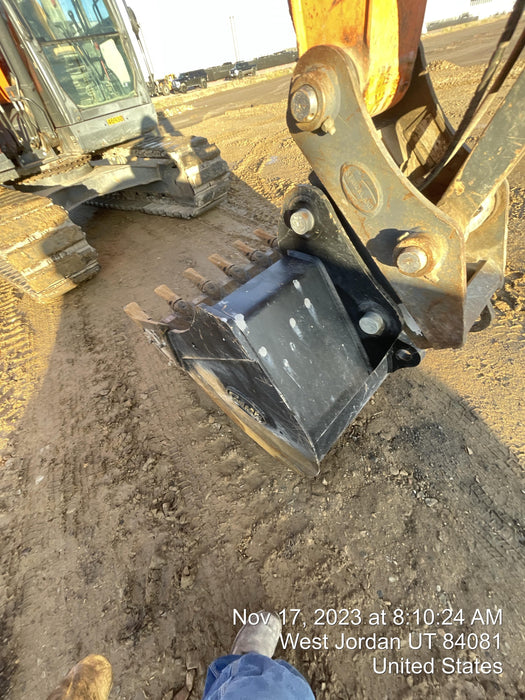 2022 GEITH 48" Bucket 25k - 35k - Geith