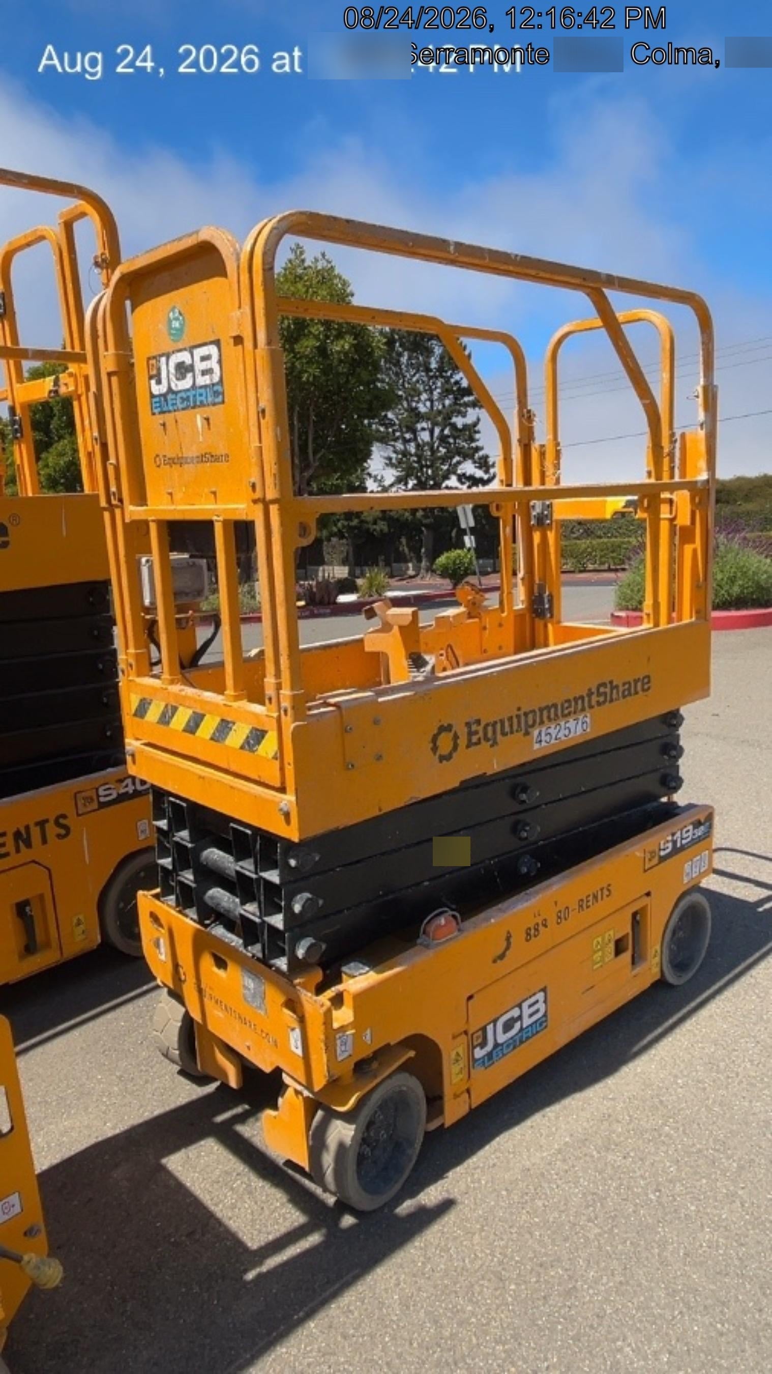 2024 JCB S1932E