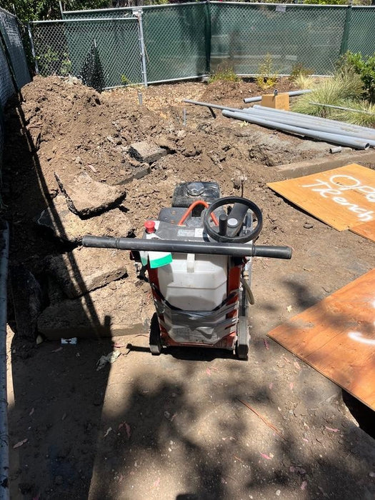 2019 HUSQVARNA FS 400 LV