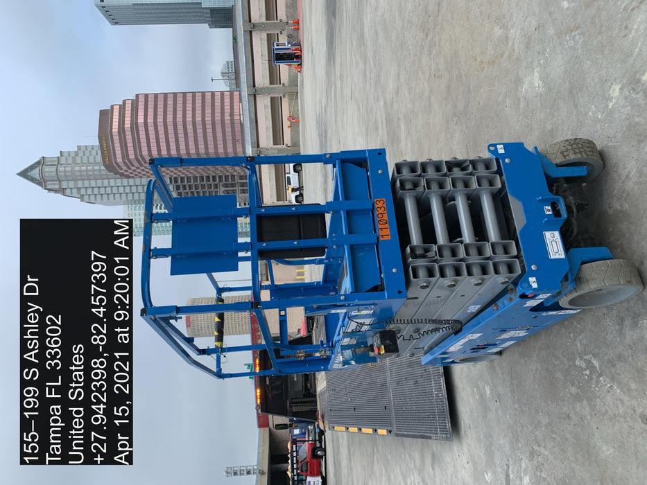 2020 Genie GS-3232 Standard, Folding half height swing gate