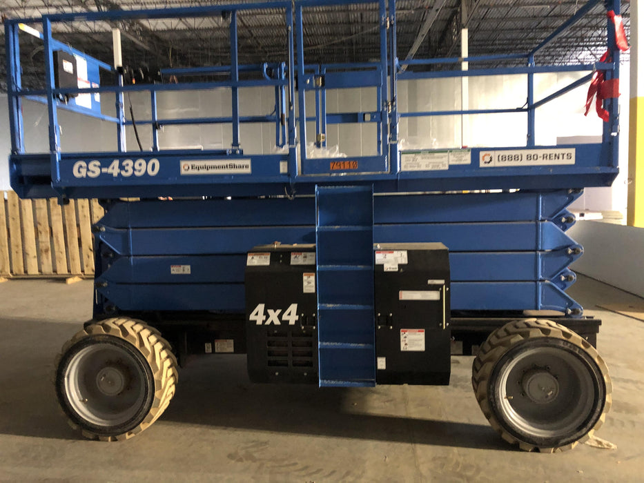 2020 GENIE GS-4390 RT