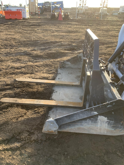 2020 PALADIN 48" Pallet Forks - Paladin