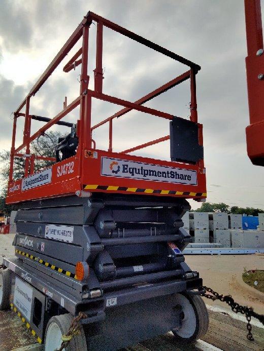 2023 SKYJACK SJ4732