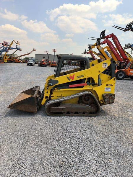 2018 Wacker Neuson ST31 Wacker Neuson ST31 w/Canopy, Selectable EH Controls, Counter weight, Foot Throttle, Bucket Leveling, 75" Smooth Bucket, Pallet Forks