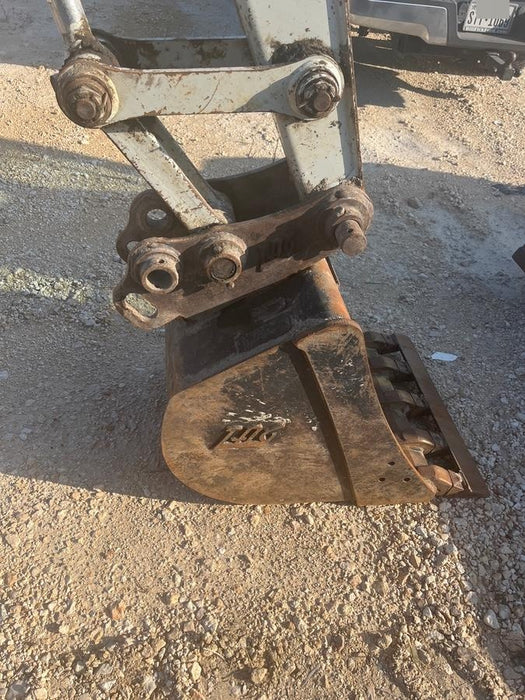 2020 Takeuchi TB250-2C Cab/Heat/Air, Rubber Tracks, Manual TAG QC