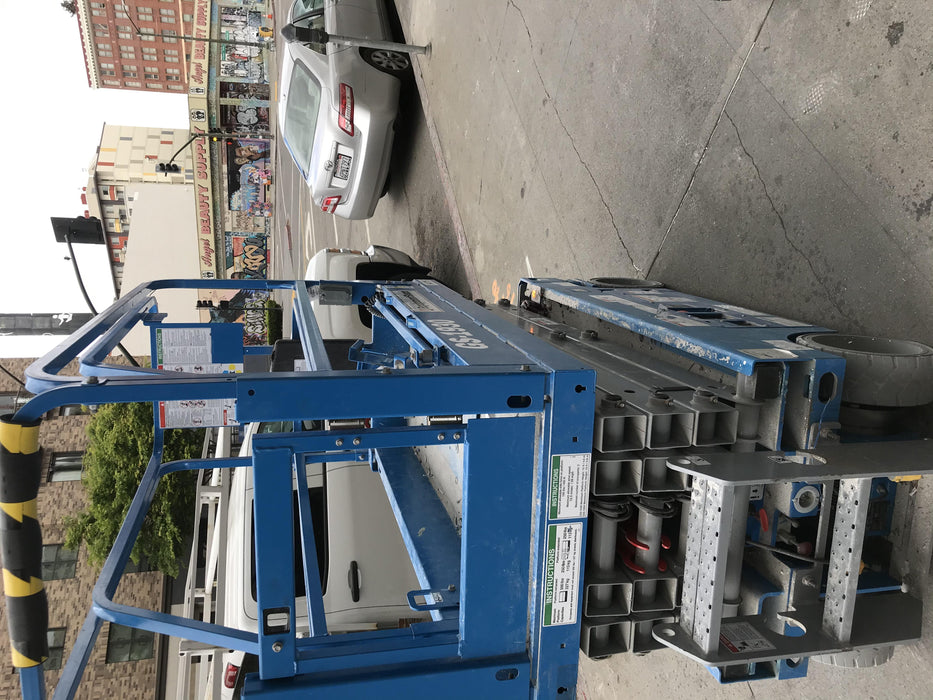 2019 Genie GS-1930 Half Height Swing Gate, 800W Inverter