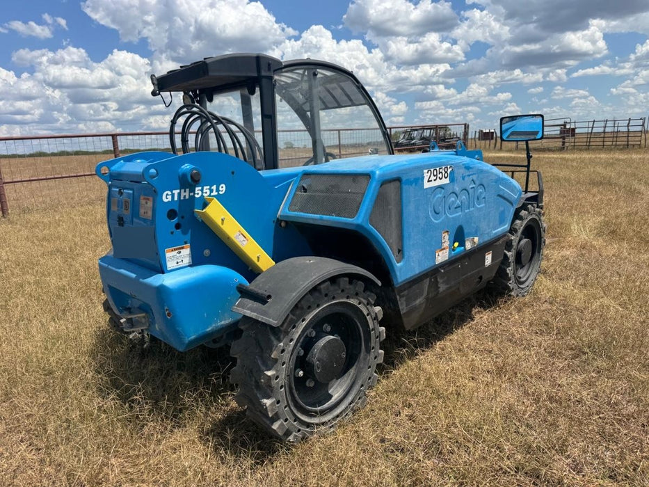 2019 Genie GTH-5519 Cab/Heat/AC, Solid RT Tires, LED Work Lights, Beacon, 48" Carriage, 48" Forks