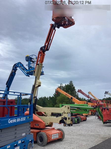 2021 JLG E400AJP Narrow