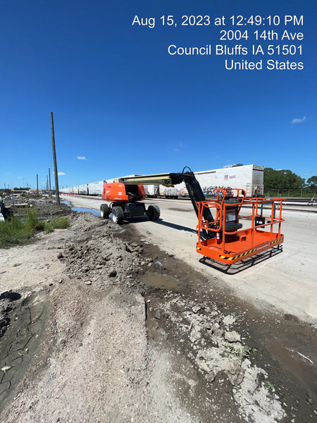 2023 JLG 660SJ