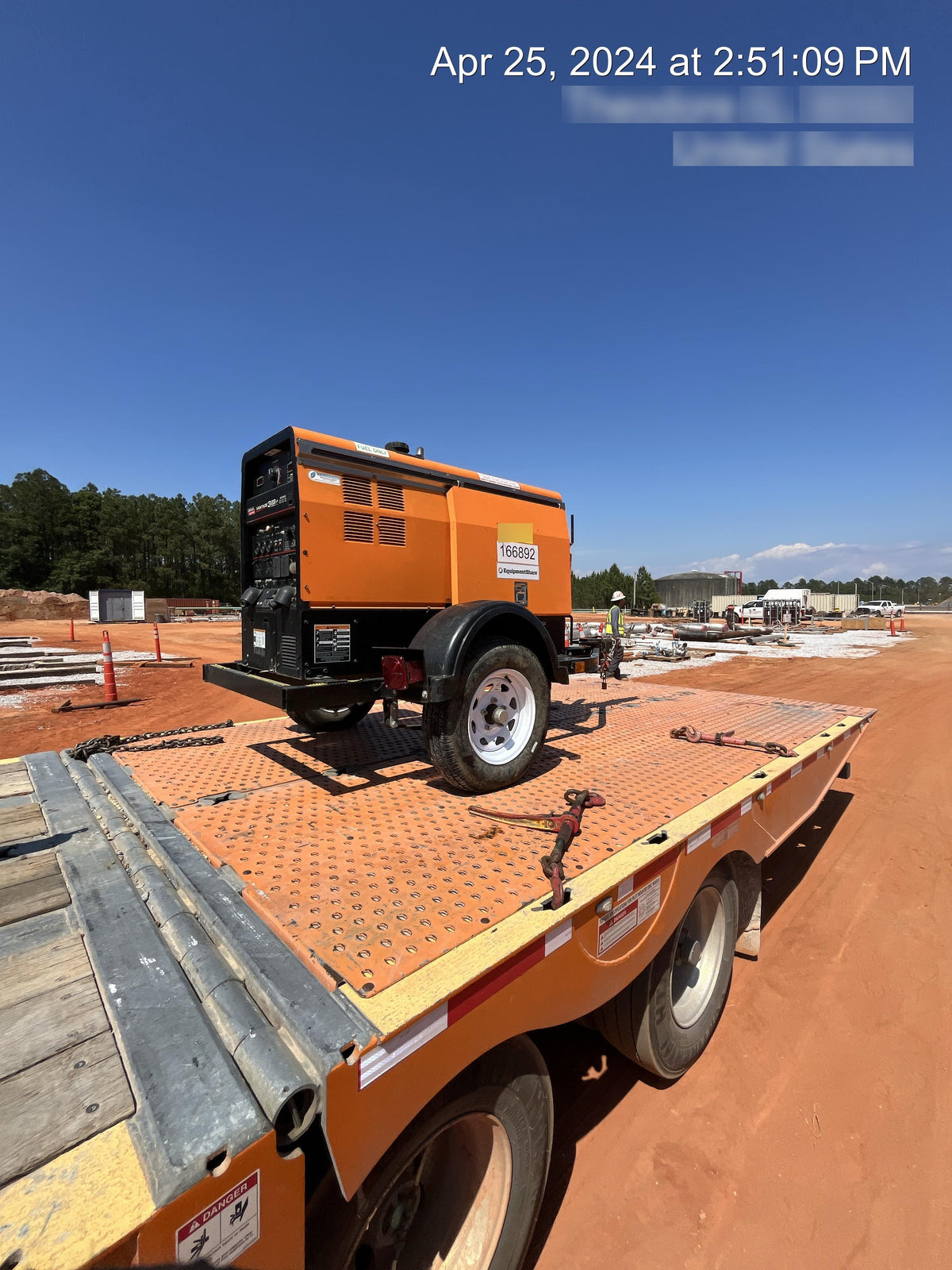 2021 Lincoln Electric Vantage 322 Vantage 322 Ready Pak 3 w/ Decals, ORANGE (includes trailer, cable rack, fender light kit) NO Telematics