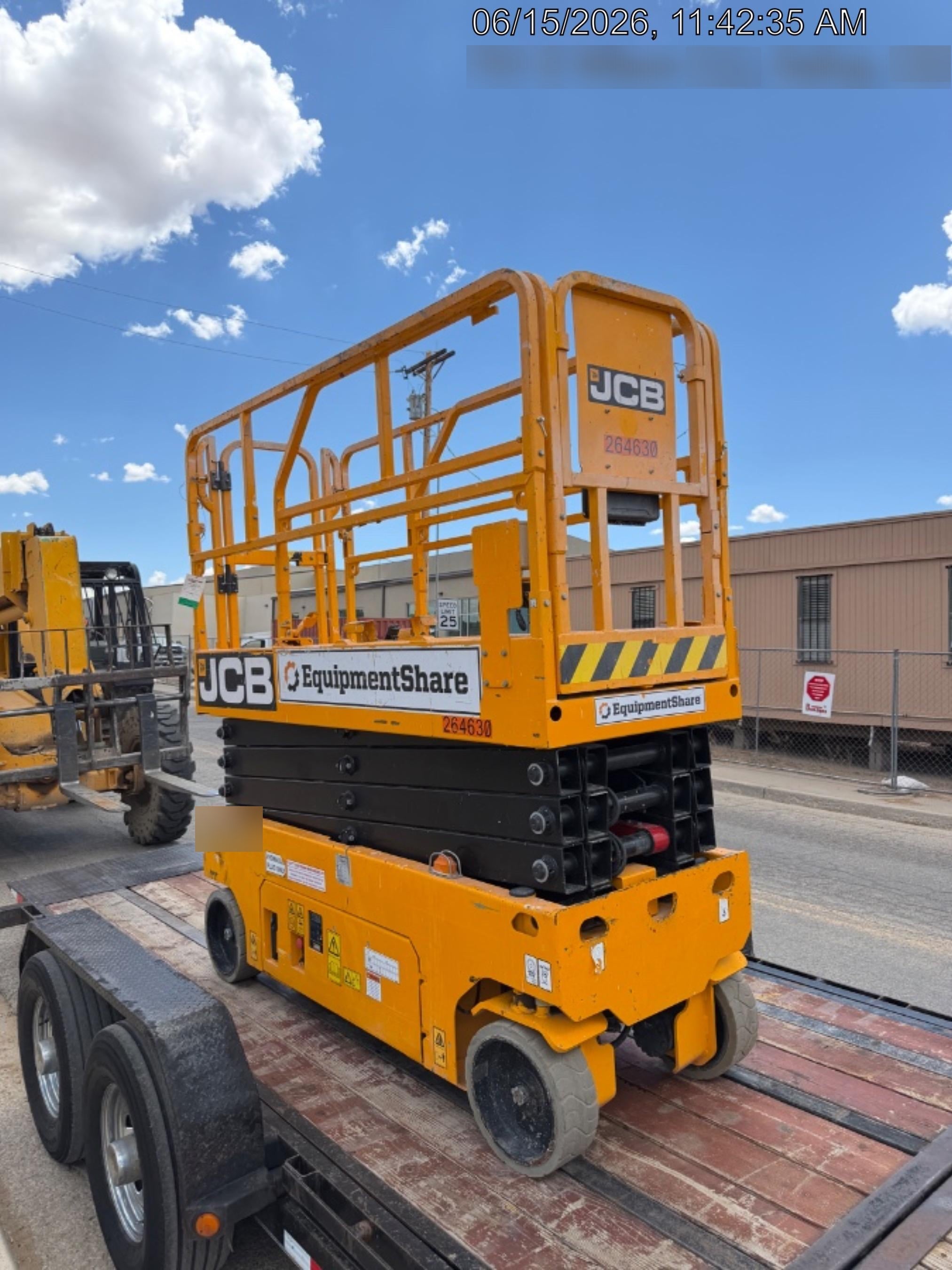 2022 JCB S2632E