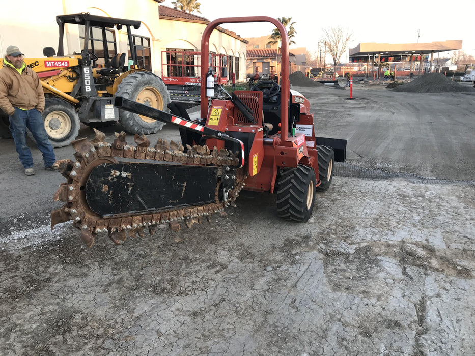 2019 DITCH WITCH RT45A