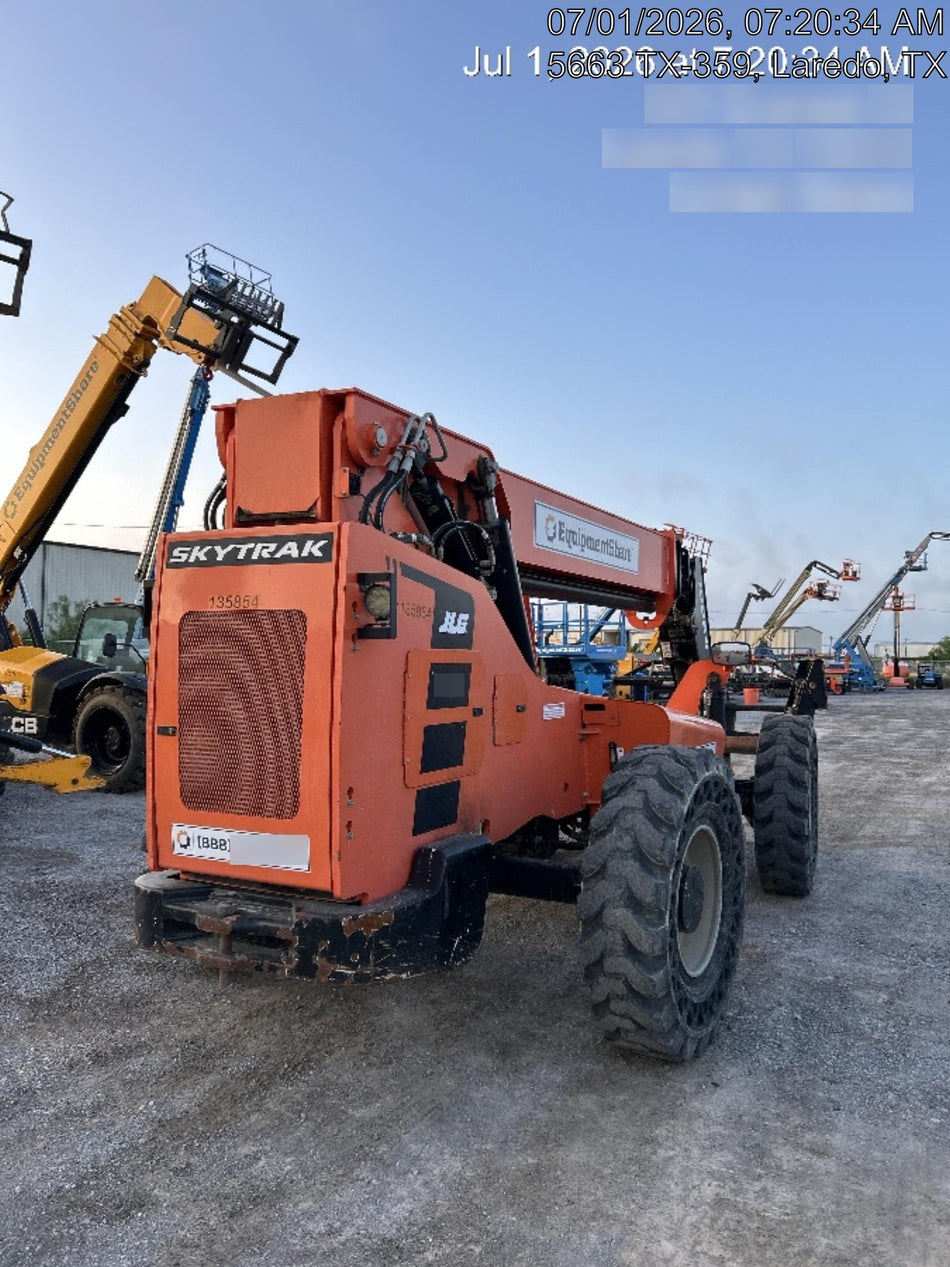 2021 SKYTRAK 10054