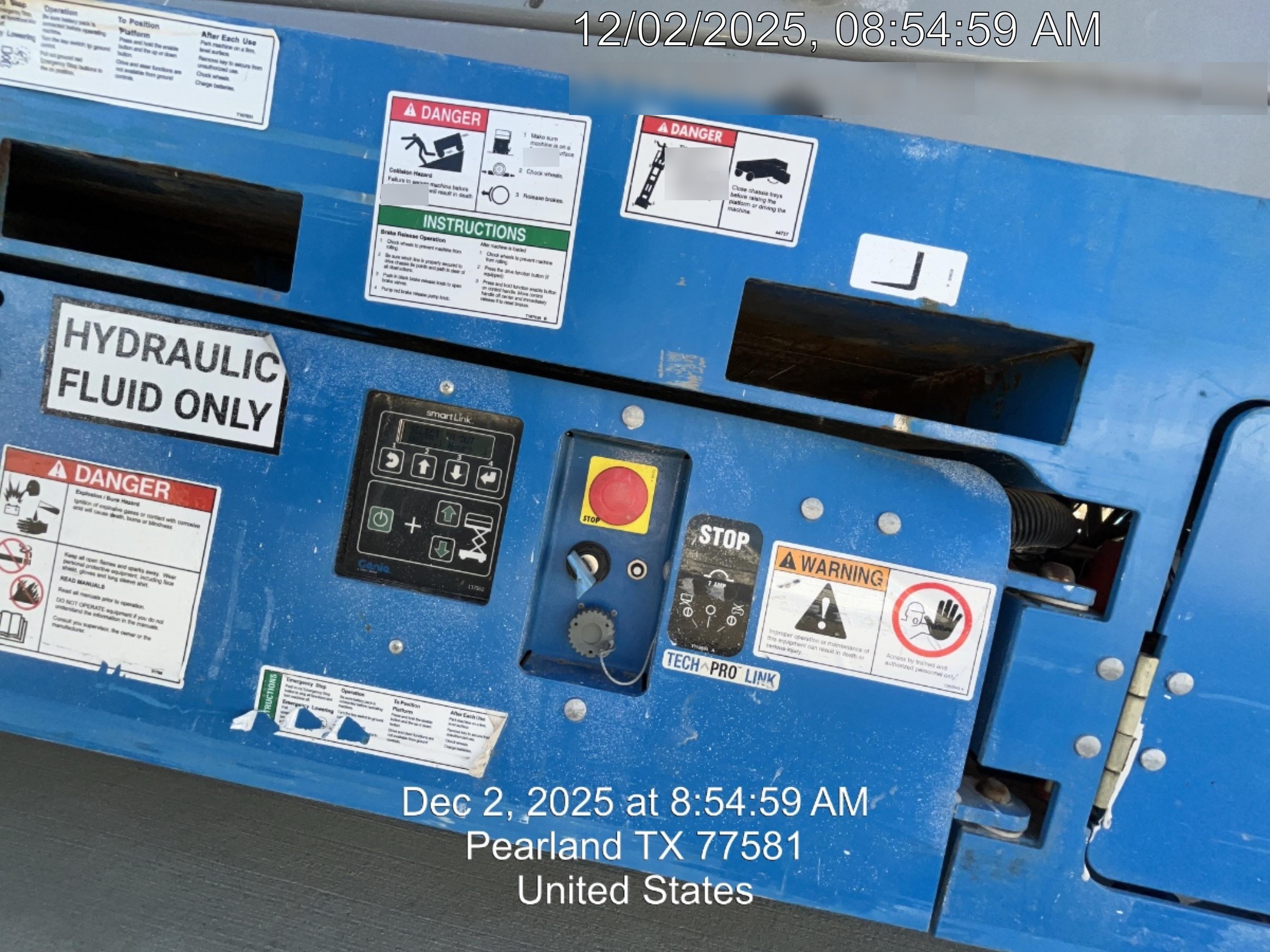2022 GENIE GS-3232