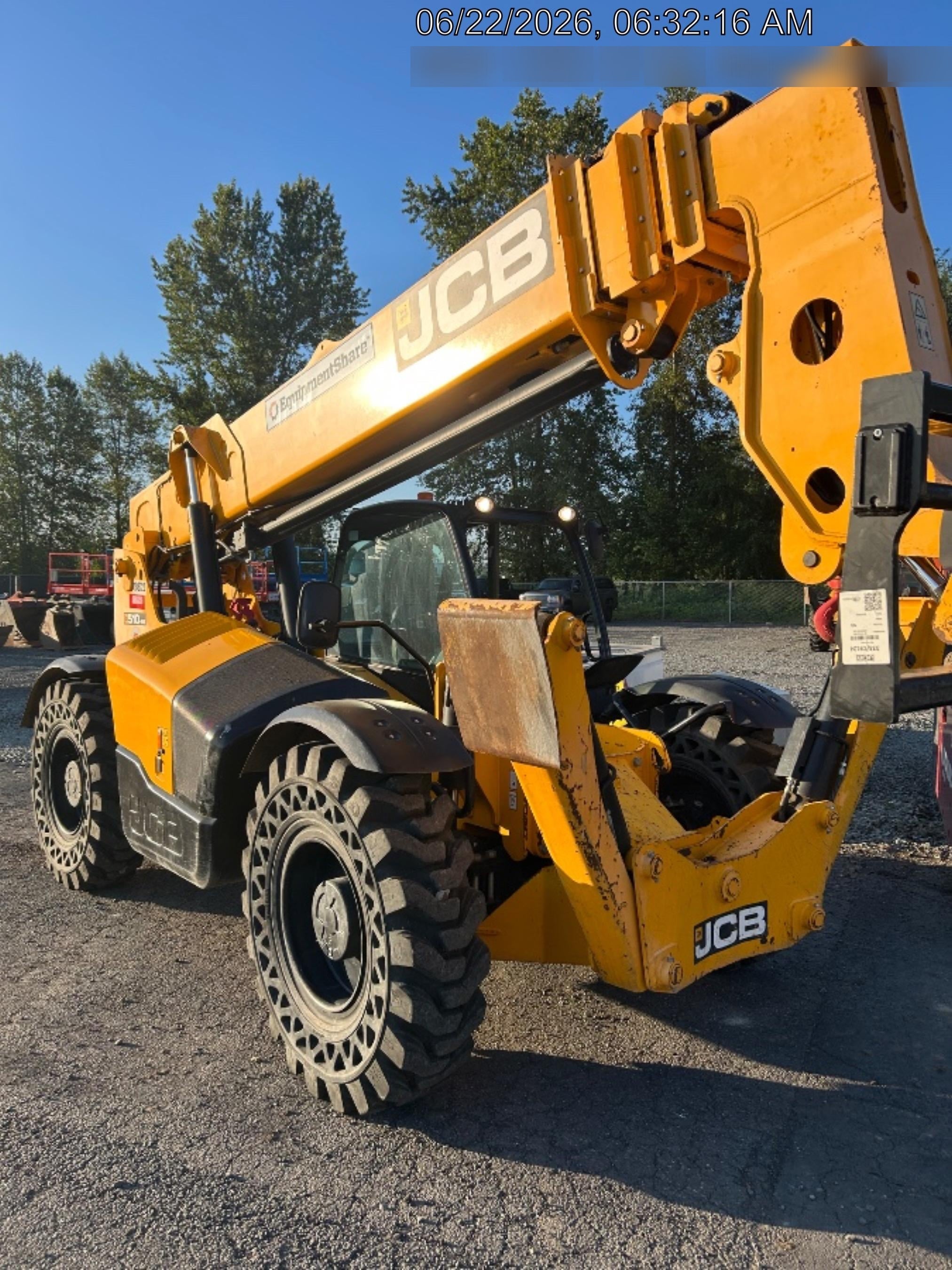 2021 JCB 510-56