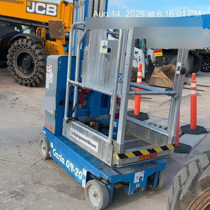 2021 GENIE GR-20