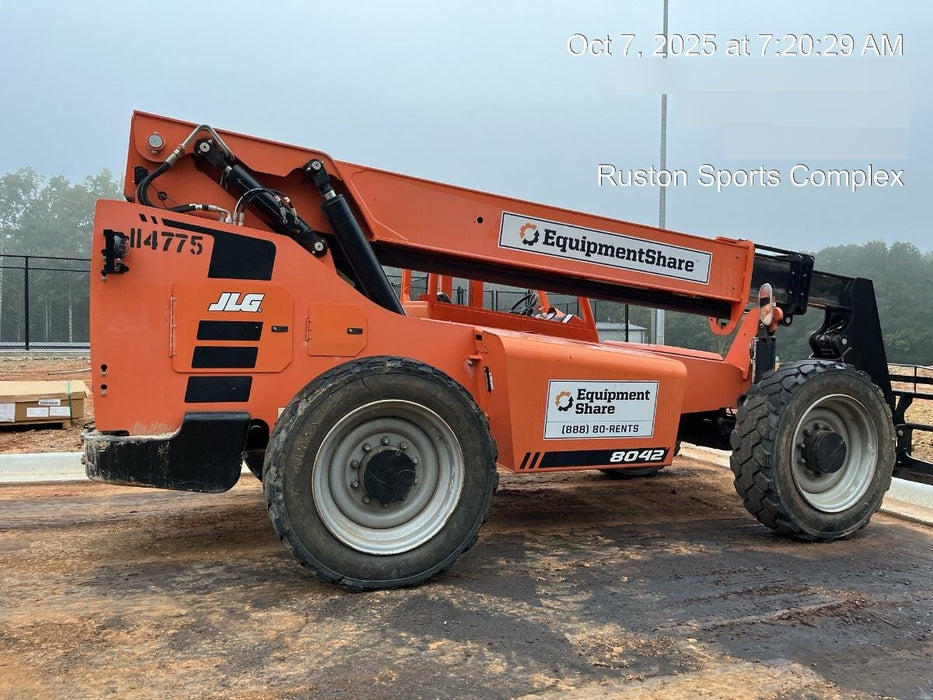 2020 Skytrak 8042 74 Hp, FF Tires, Work Lights, Beacon, Aux Hydraulics, Back up Alarm, Lifting Eye, ES Decals