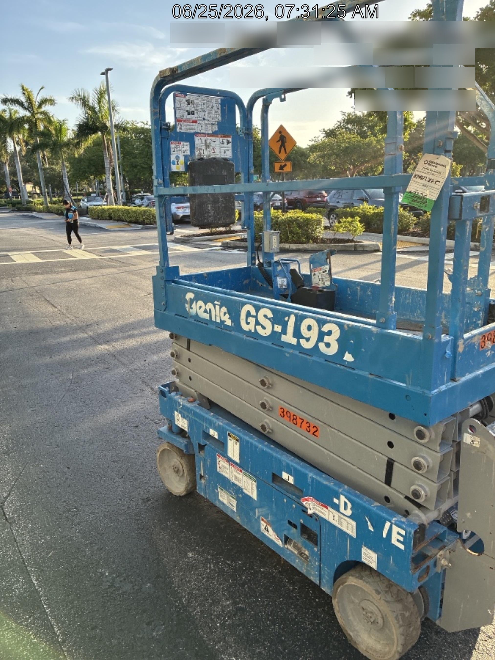 2024 GENIE GS-1932