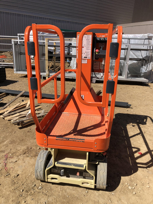 2021 JLG 1230ES