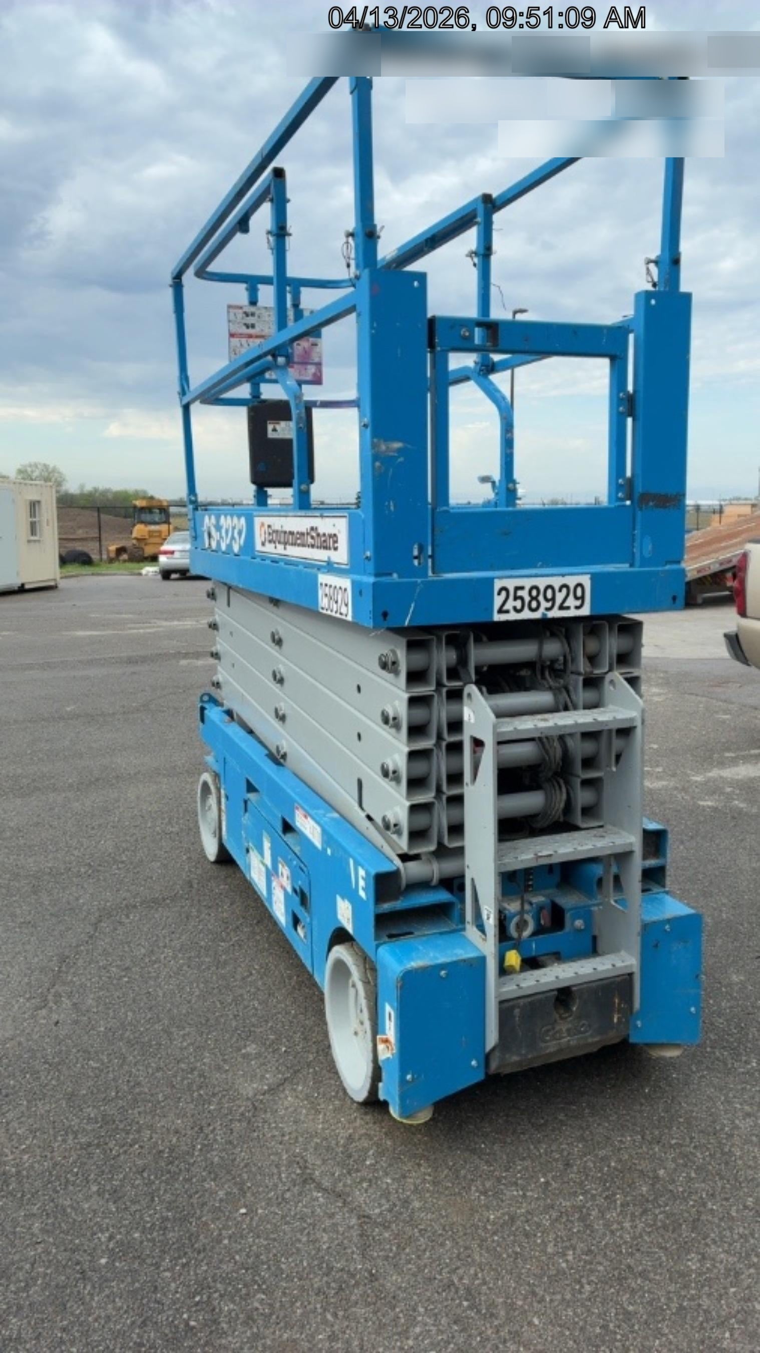 2022 GENIE GS-3232