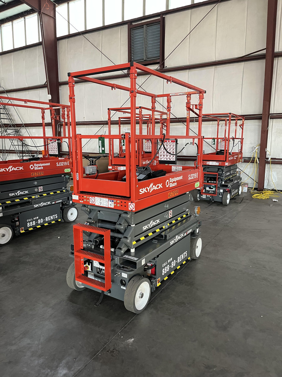 2024 Skyjack SJ3219 Electric Drive, Sld NM Tires, DBcns, RFRails, Power to Platform, T3 + Access Control