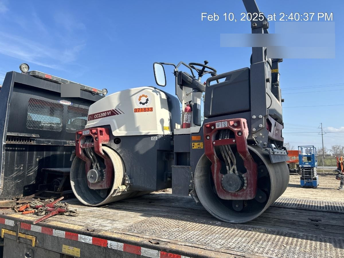 2023 DYNAPAC CC1200