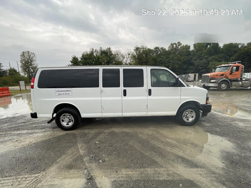 2023 CHEVROLET Express Van - Rental