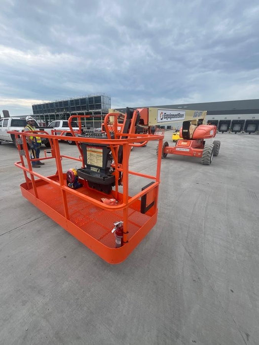 2021 JLG EC600SJ