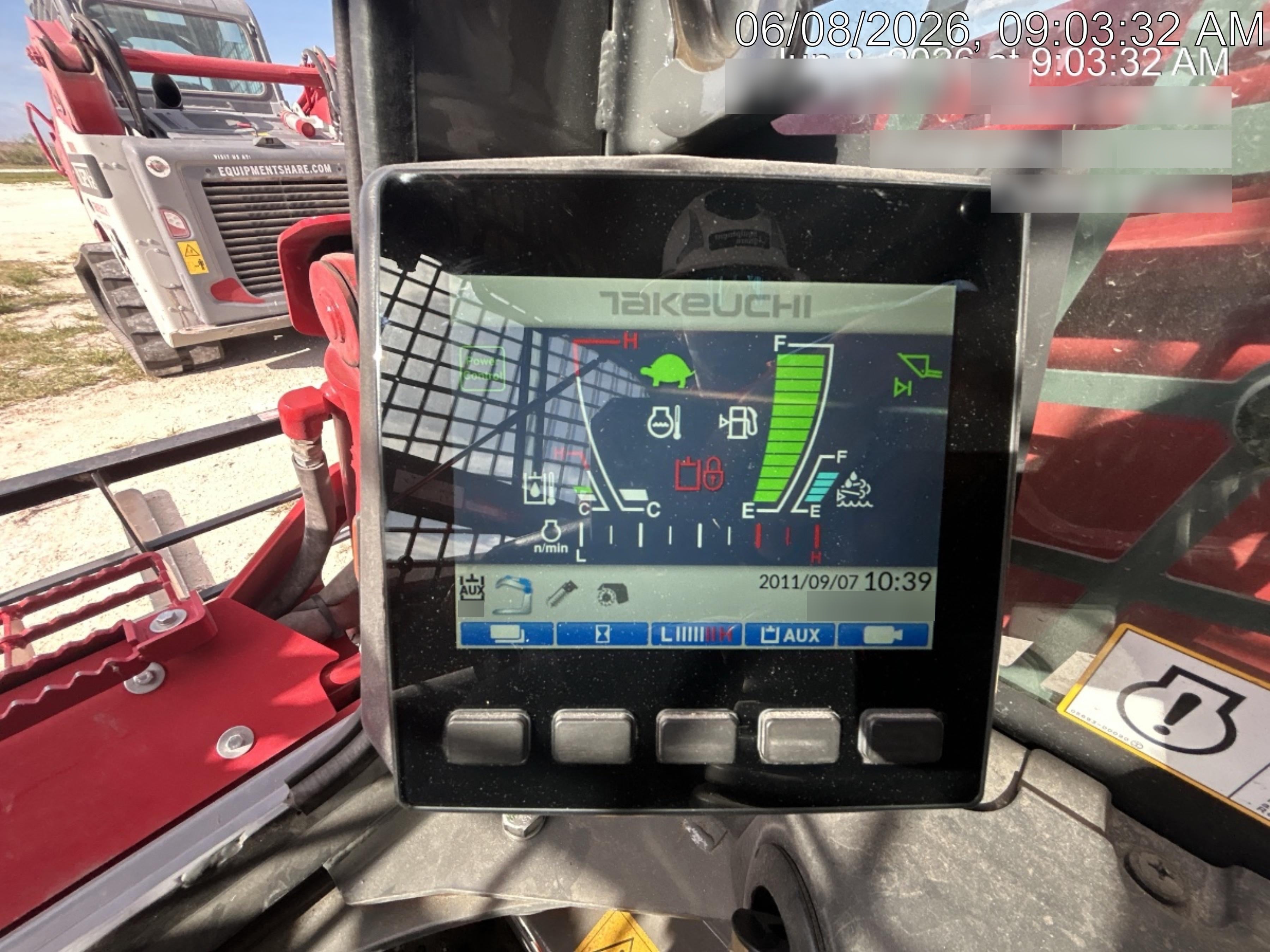 2025 TAKEUCHI TL12V2-CRHR