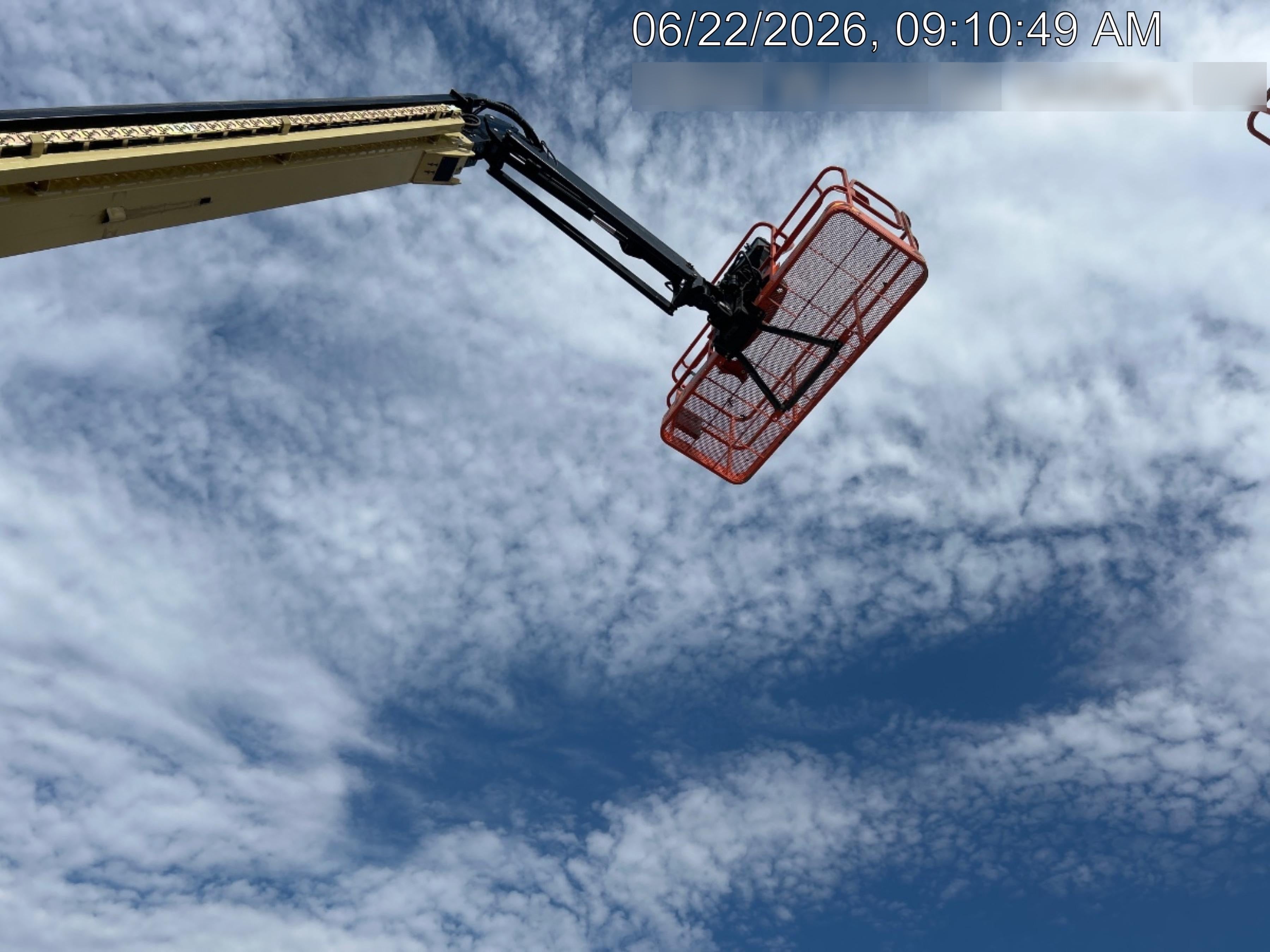 2024 JLG 660SJ