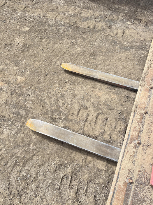 2021 PALADIN 48" Pallet Forks - Paladin