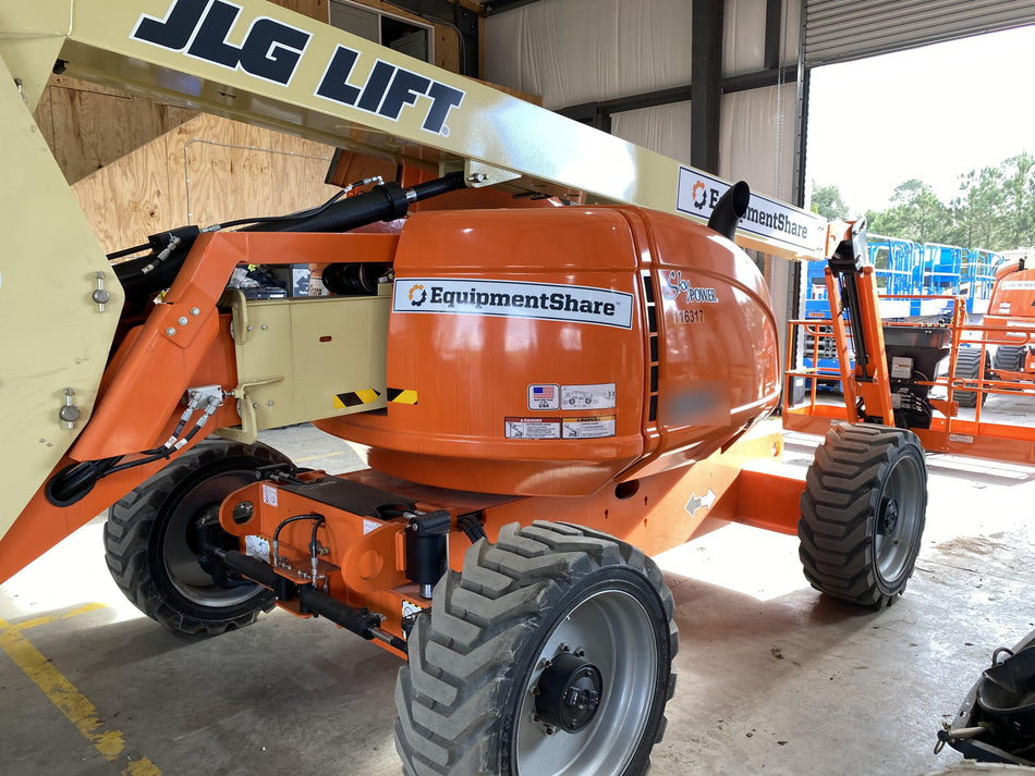 2021 JLG 600AJ