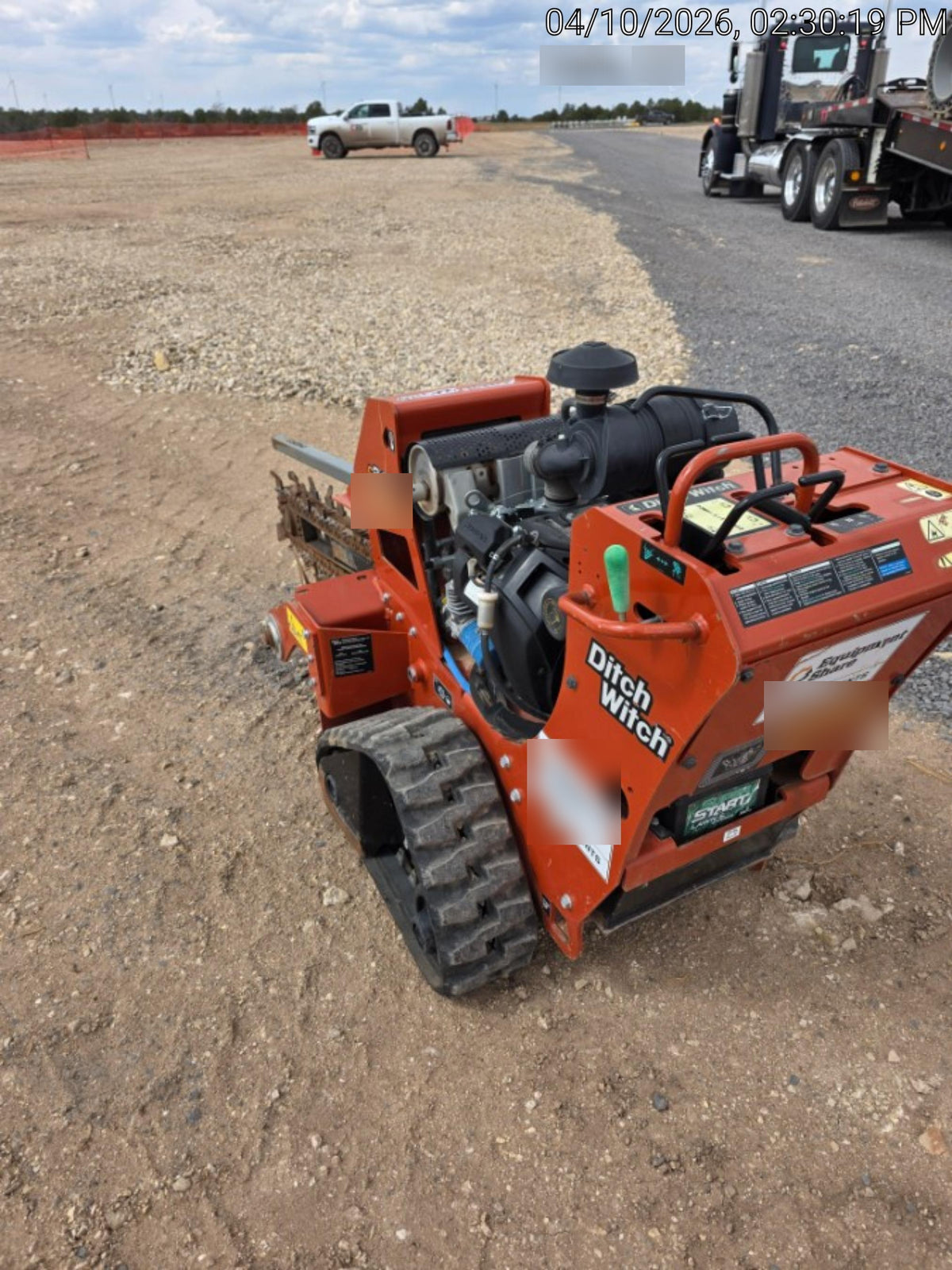 2020 DITCH WITCH C24XA