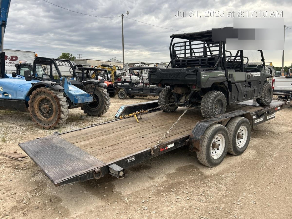 Kawasaki Mule PRO-DXT Standard Options, Backup Alarm, Beacon, Plastic Hard Top, Poly Windshield, Horn Kit