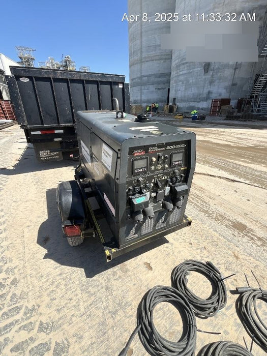 2021 Lincoln Electric Dual Maverick 200/200X Ready Pak 3 (includes trailer, cable rack, fender light kit)