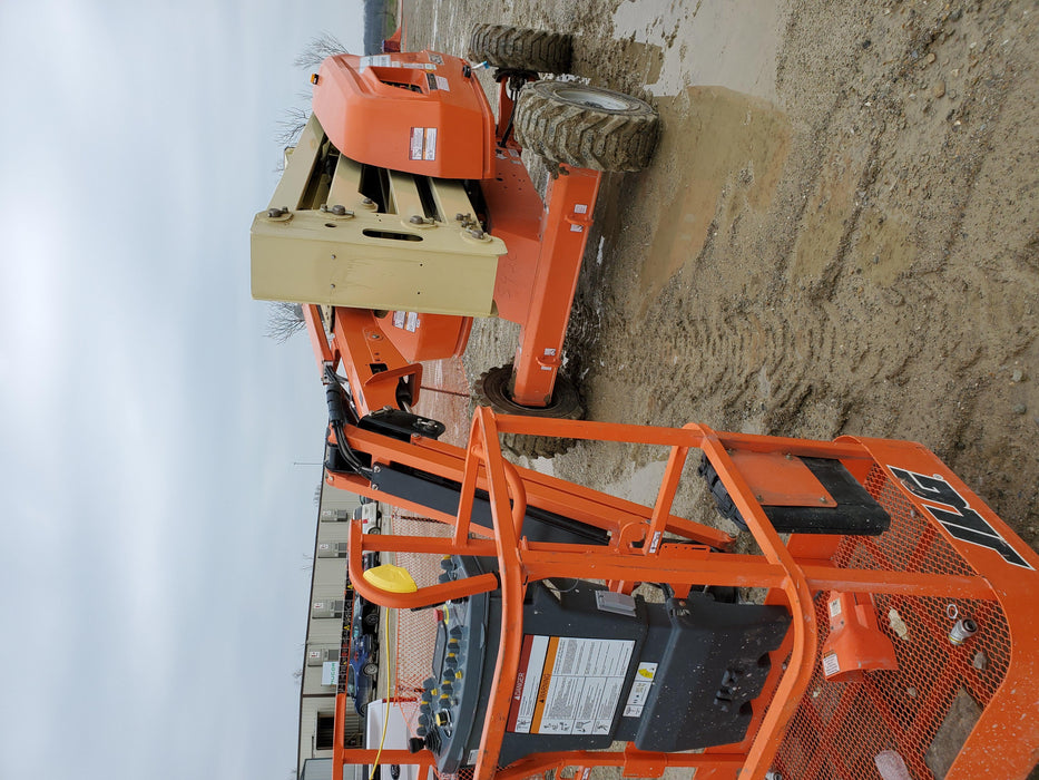 2019 JLG 450AJ