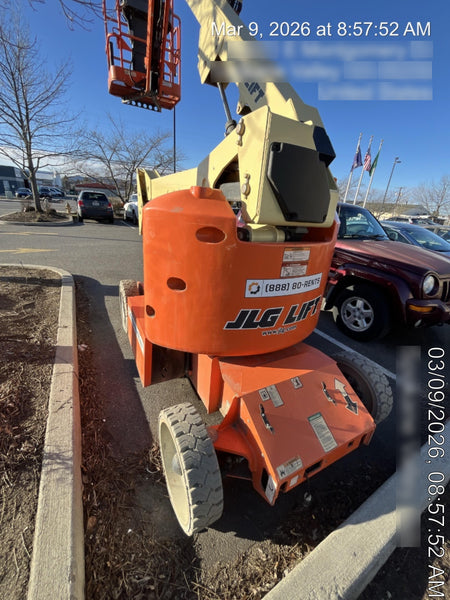 2019 JLG E400AJPN