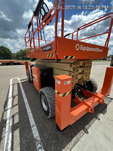2025 JLG RT4394