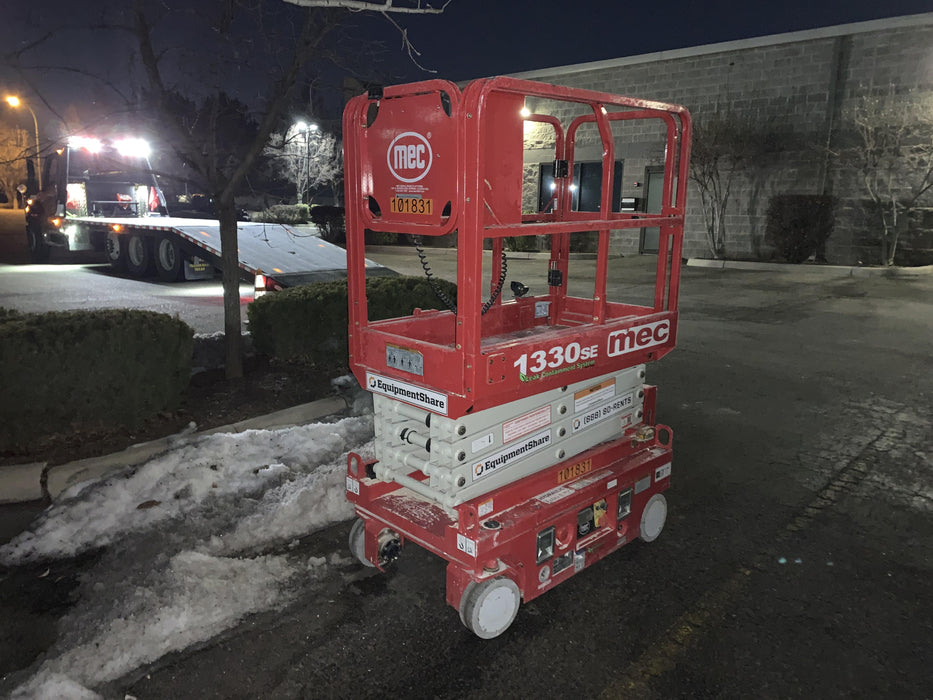 2020 MEC 1330SE Solid NM Tires, Steel Swing out Doors, LCS, Beacon, 900W Invertor