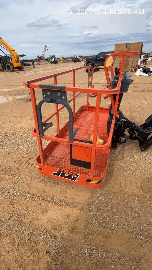 2025 JLG 460SJ